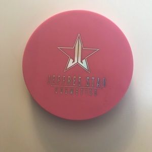 Jeffree Star Cosmetics skin frost highlighter